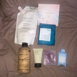 Ahava, yuni, Bath set